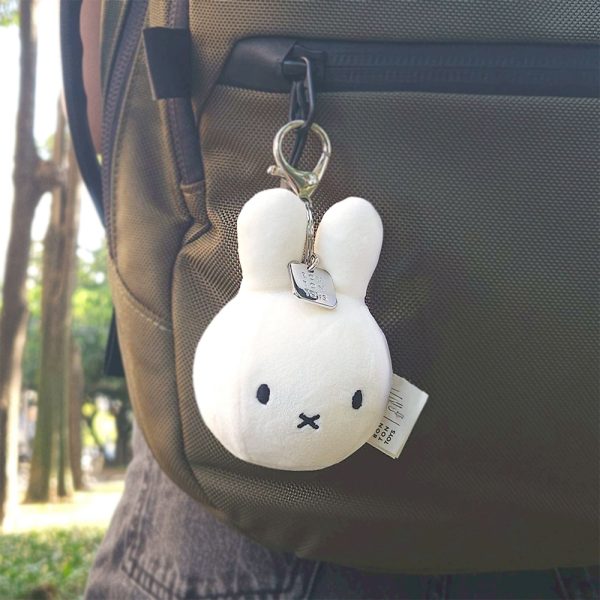 100243101.jpeg BON TON TOYS Miffy米菲兔壓力球鑰匙圈-9CM