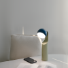 Fine Lumens MONO 攜帶式閱讀燈