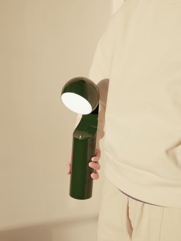 Fine Lumens MONO 攜帶式閱讀燈